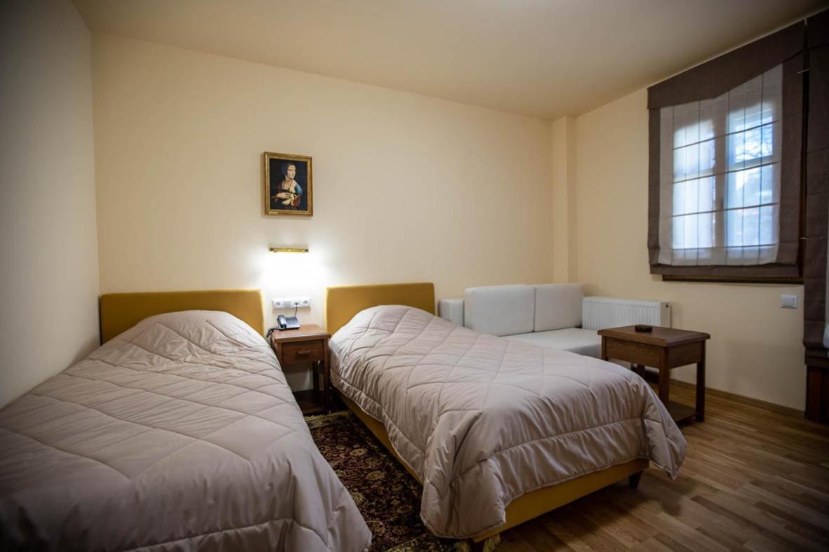 Rentinia Inn Rentína 외부 사진